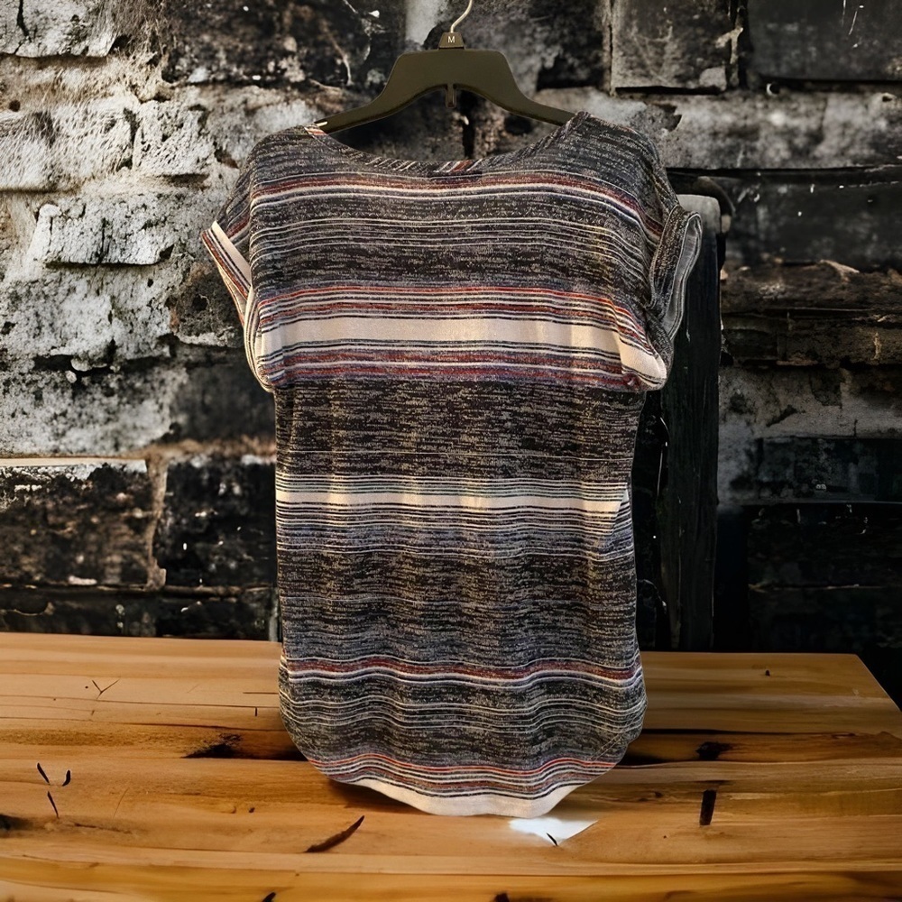 Almost Famous Short Sleeve Blouse - Picture 3 of 5